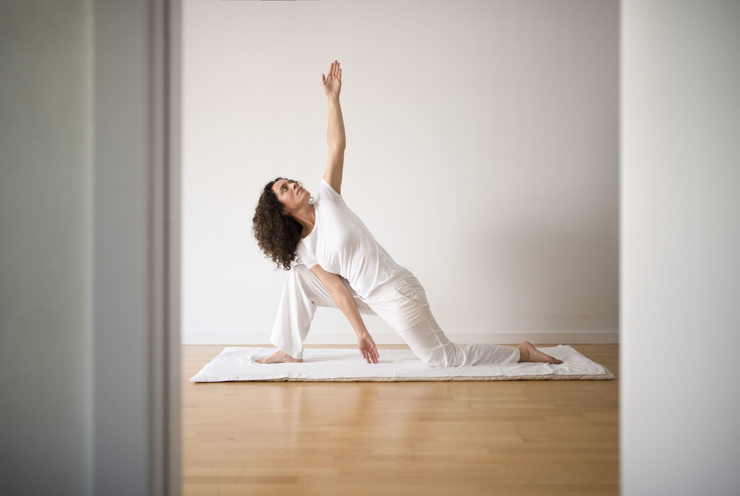 Nuria-Chalamanch_yoga_2018-06-01_gilbertbages_01